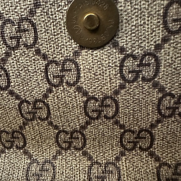 Nice Gucci backpack missing the belt sold as it - Picture 4 of 6